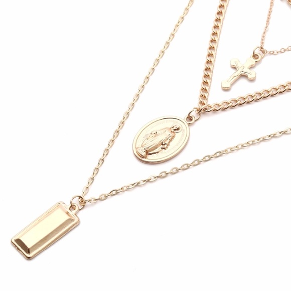 ✨LAST ONE ‼️Gold Layer Choker Necklace NWOT✨ - Picture 4 of 6